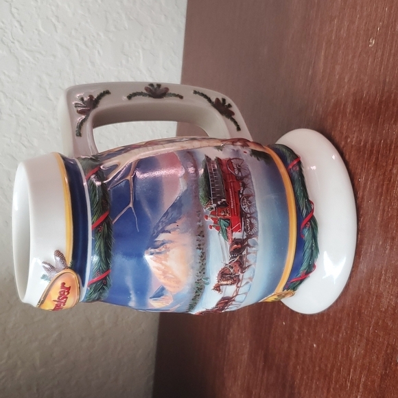 VTG 2000 Budweiser Holiday Collectible Stein “Holidays in the mountains" - Picture 1 of 10